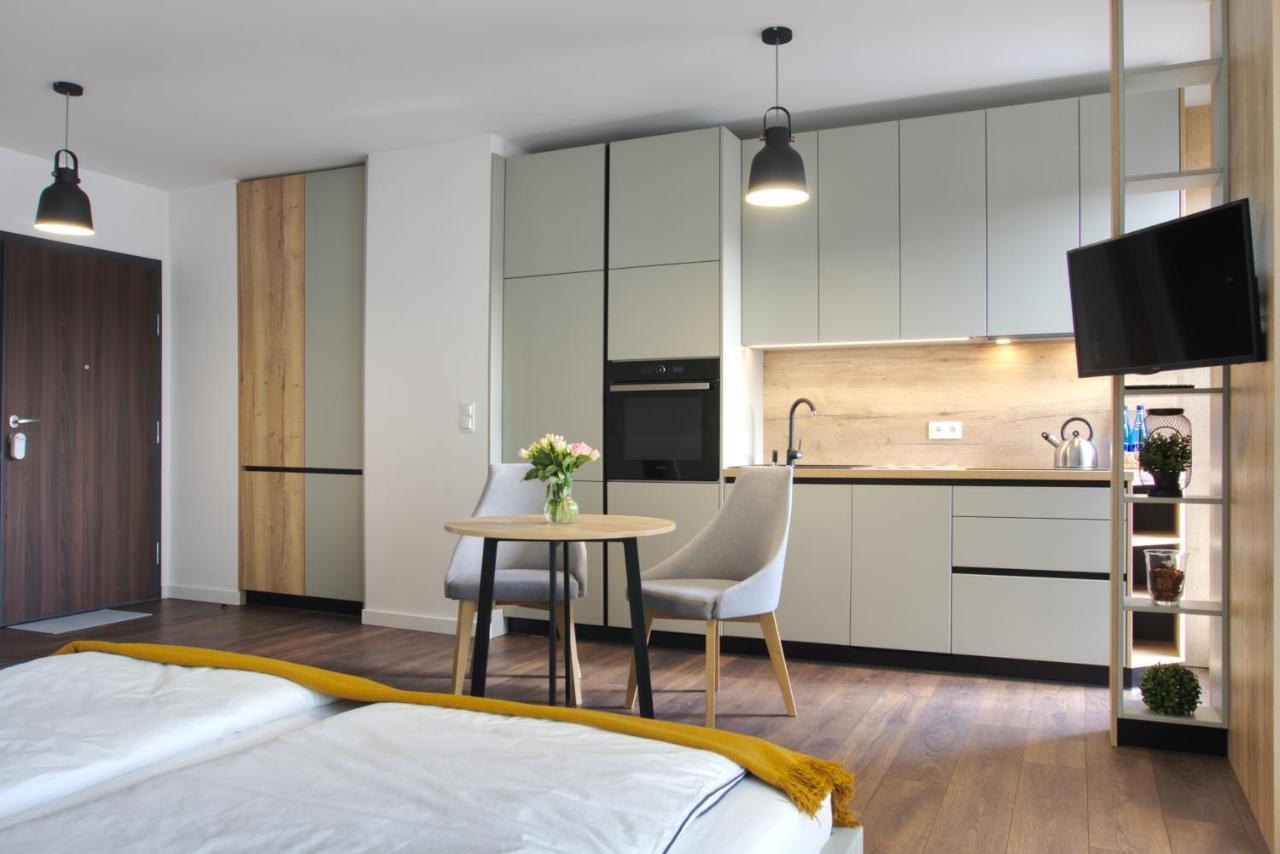 Essence Apartments Amber Posen Exterior foto
